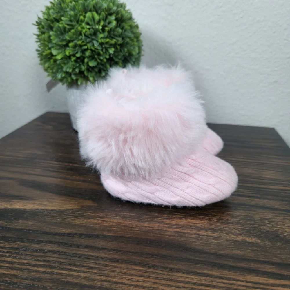 Stepping Stones Baby Girl‎ Pink Cable Knit Fur Trim Booties Newborn 0-6 m
